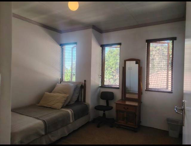 3 BEDROOM HOUSE FOR SALE IN FOREST HILLS